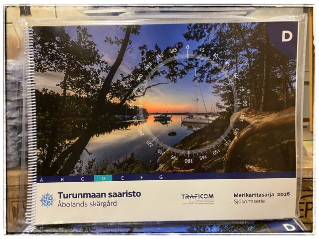 Våren knackar på, snart har vi april, Slemmern har gått och förmodligen är det isfritt även längre österut 🌞

Då passar det alldeles ypperligt att bekanta sig med vår senast uppackade produkt, nämligen ett uppdaterat "Båtsportkort D" och bege sig ut i skärin.

Kör försiktigt bara! 🥰

#SjökortsserieD #Åbolandsskärgård